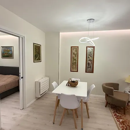 Apartment Modern Near Center Tirana