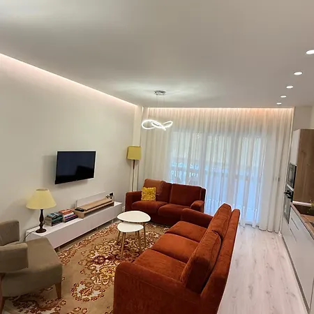 Modern Near Center Apartment Tirana